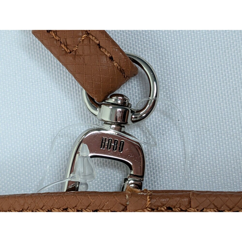 Hobo Essential Wallet Crossbody - Detachable Strap, Brown, NWT - Picture 8 of 9